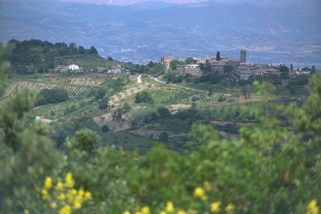Umbria Nel Cuore Cannara Luaran gambar